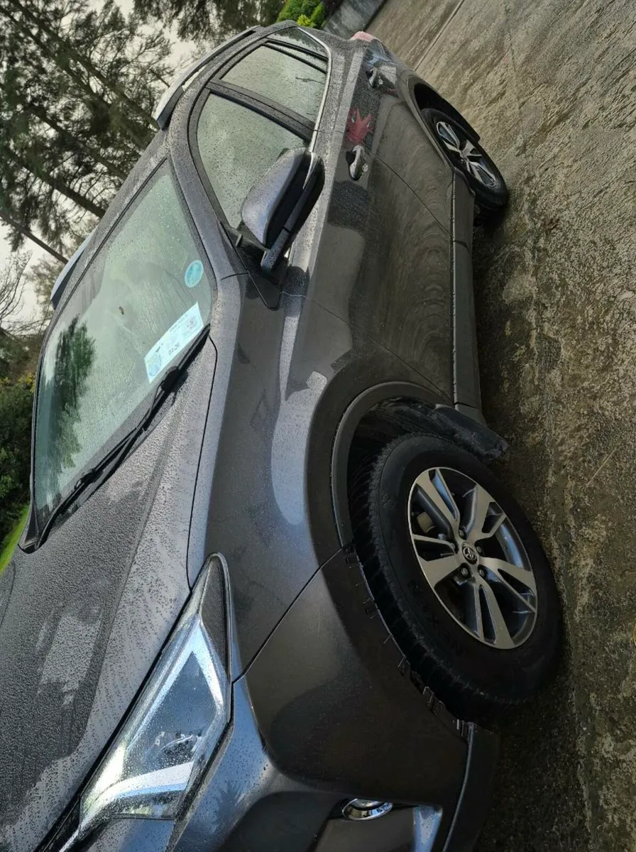 2016 Toyota Rav4 - Image 4