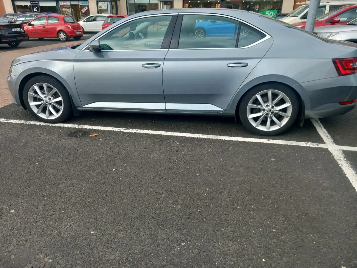 Skoda suberb. [ Read the add ] - Image 2