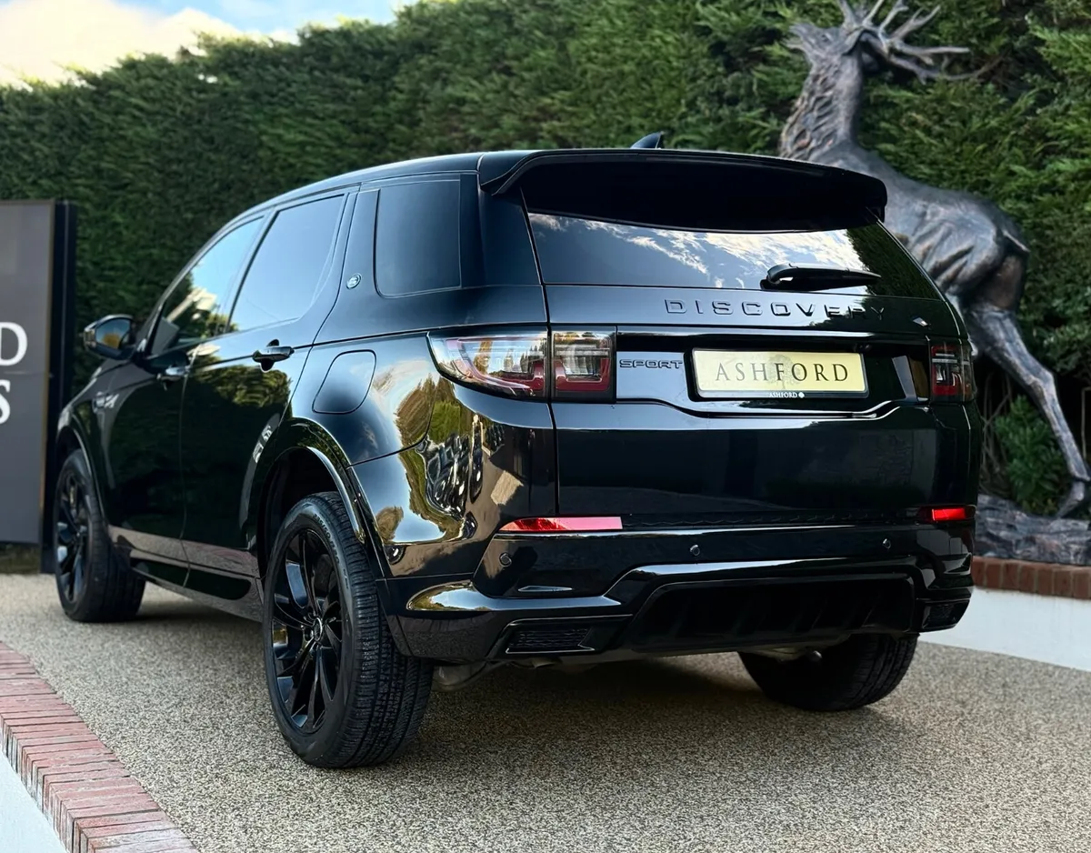 Discovery sport Dynamic se 270BHP huge spec - Image 4
