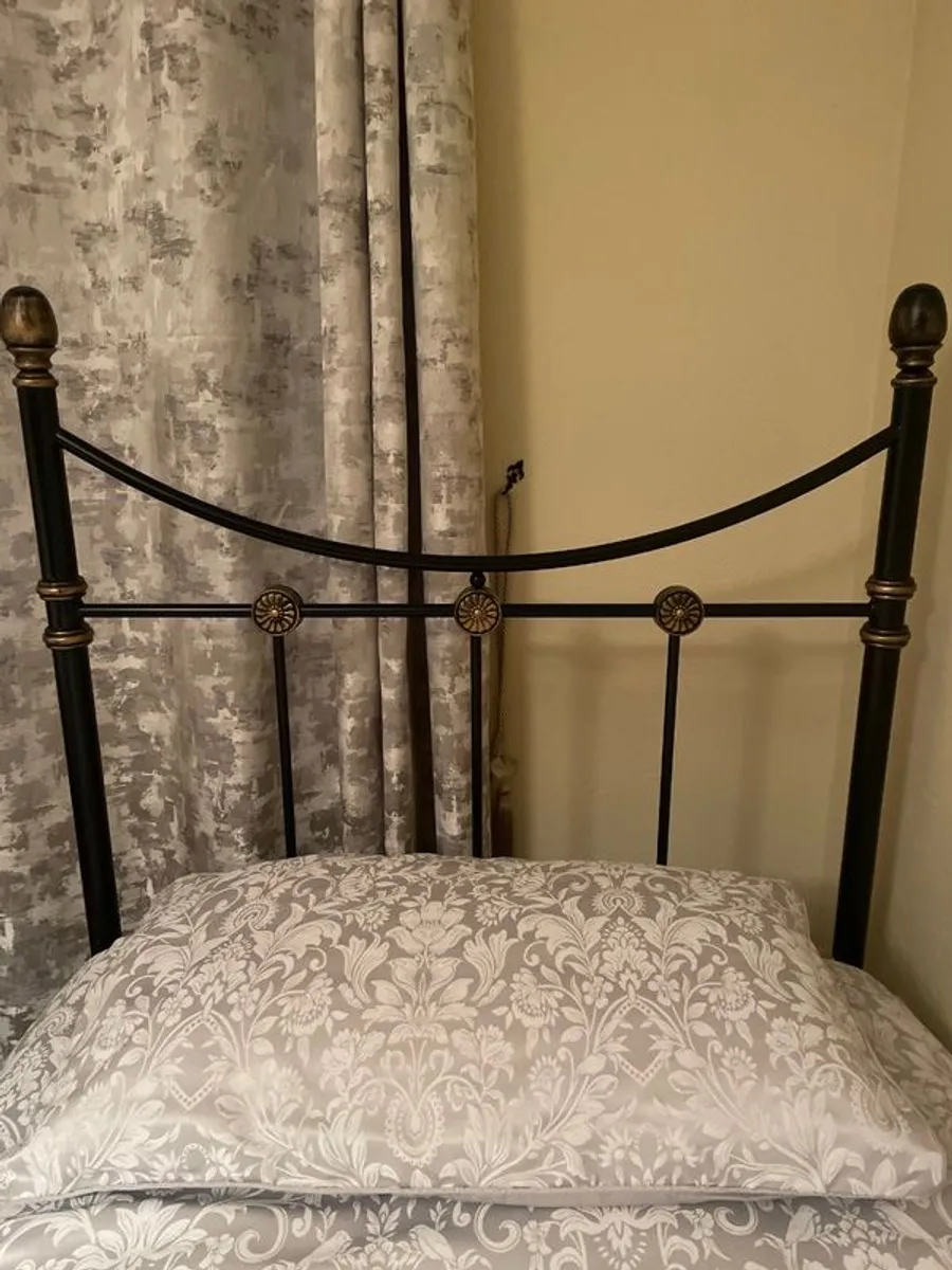 Beds - Image 3