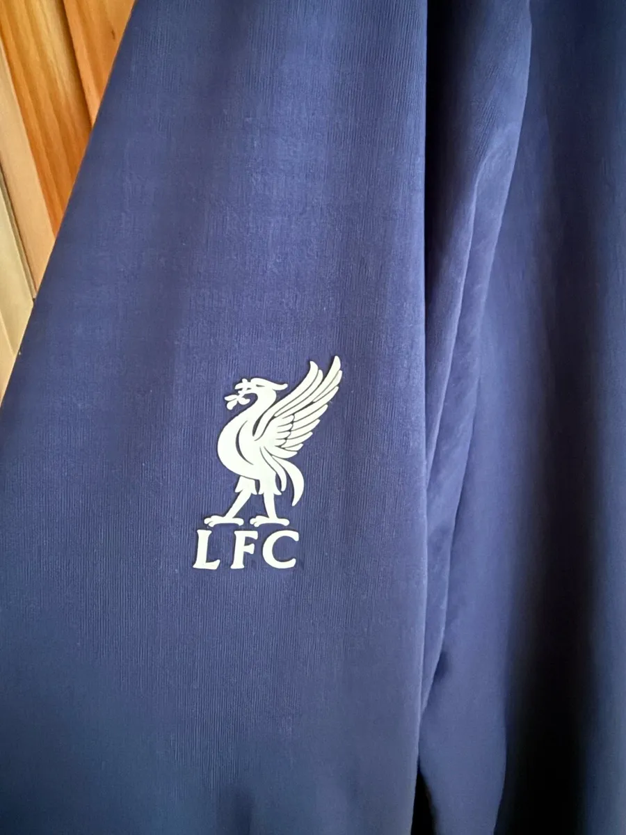 Liverpool 1/4 Zip Golf Top - Image 2