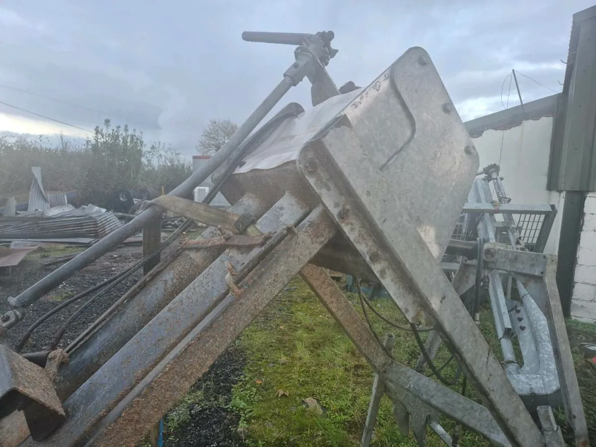 Agigtator - Image 1