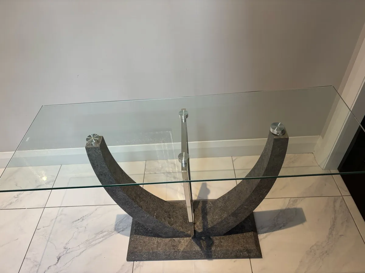 Console Table - Image 4