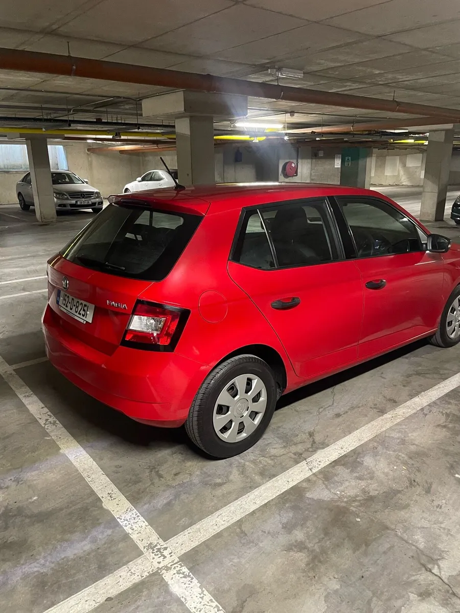 152 Skoda Fabia 1.0l petrol - Image 2