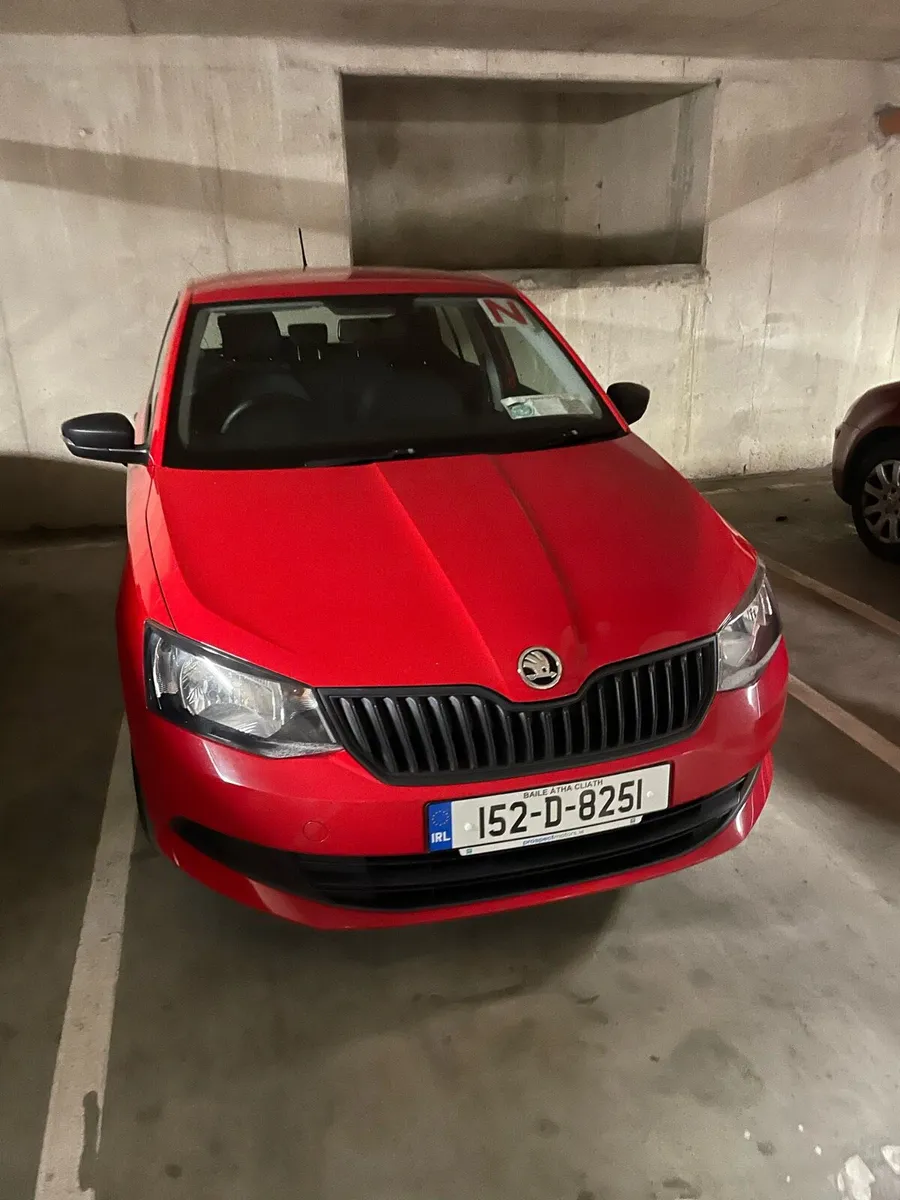 152 Skoda Fabia 1.0l petrol - Image 1