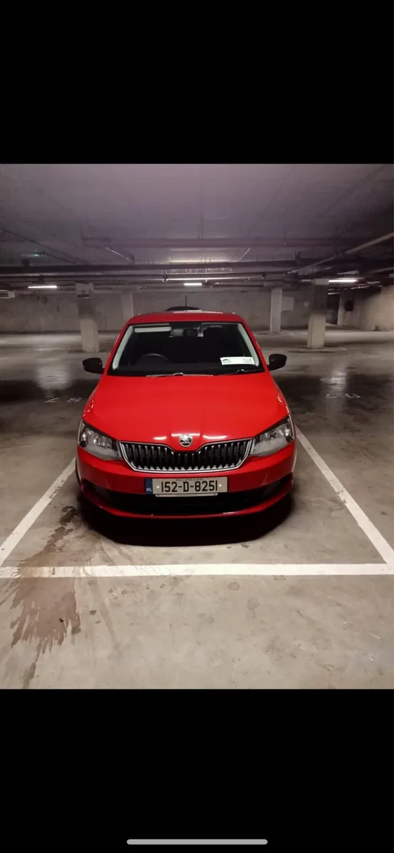152 Skoda Fabia 1.0l petrol - Image 4