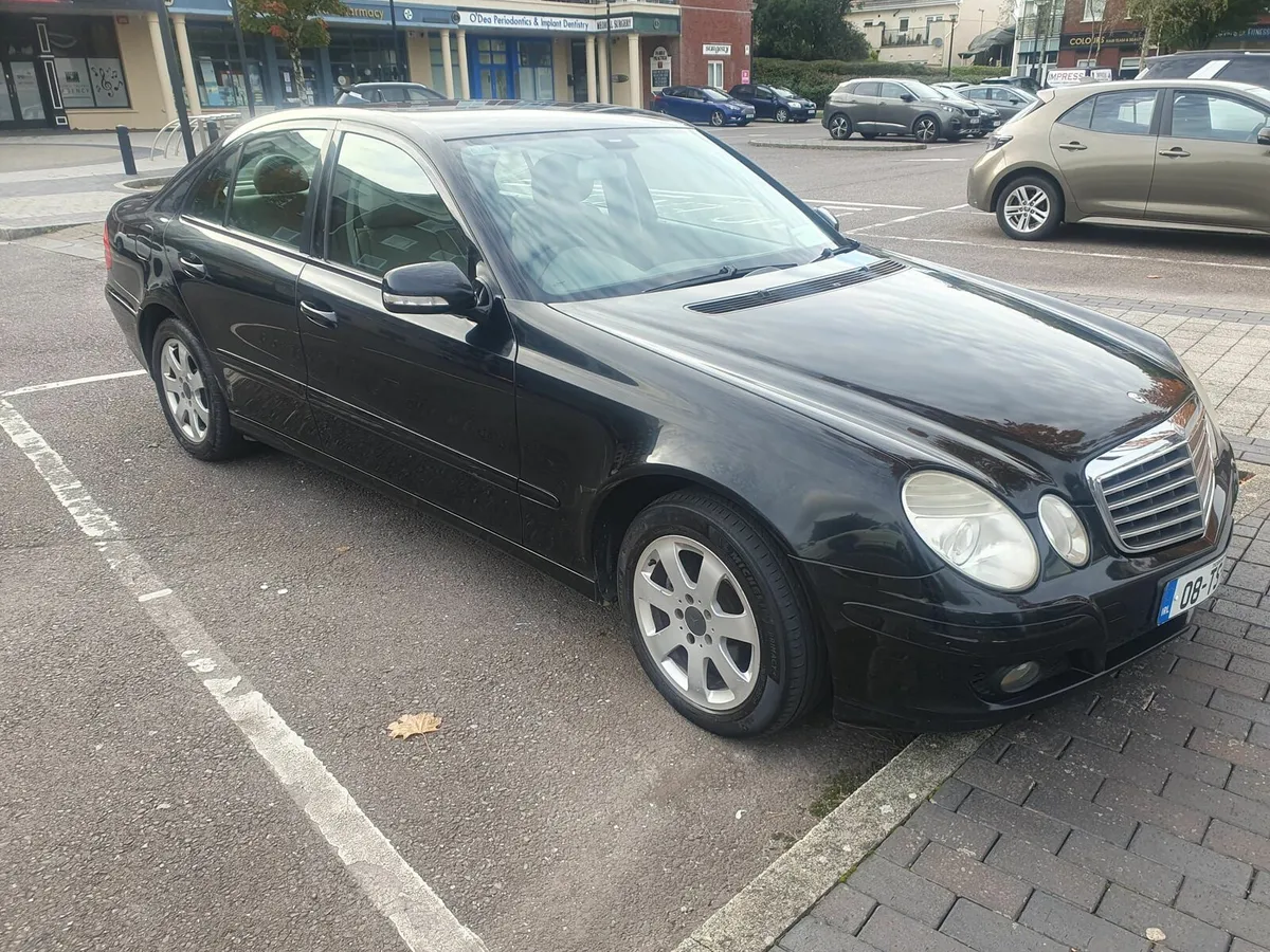 2008 MERCEDES E200 AUTOMATIC PETROL - Image 1