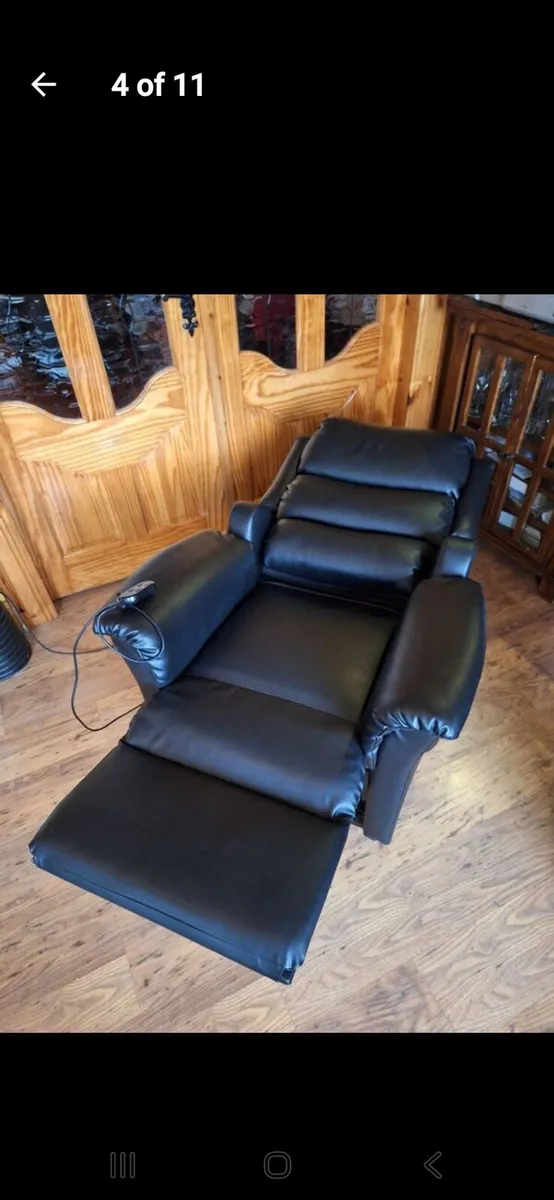 NEVADA riser recliner electric armchair - Image 3