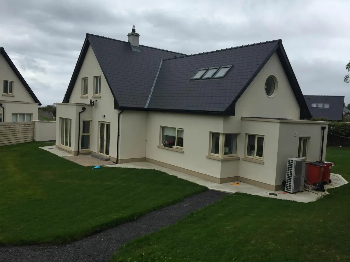 Luxurious Short-Term Rental in Galway - Image 3
