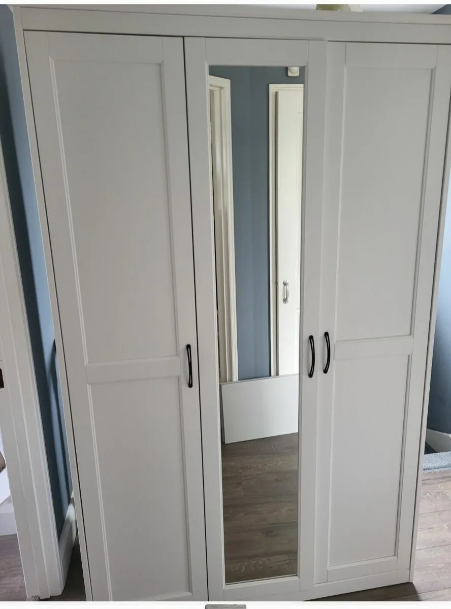Wardrobe - Image 1