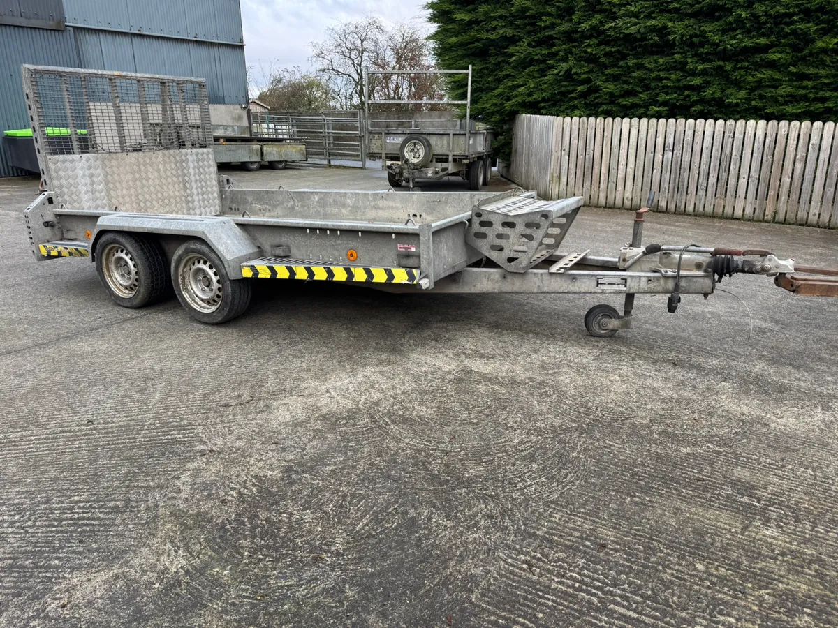 Brian James plant trailer - Image 2