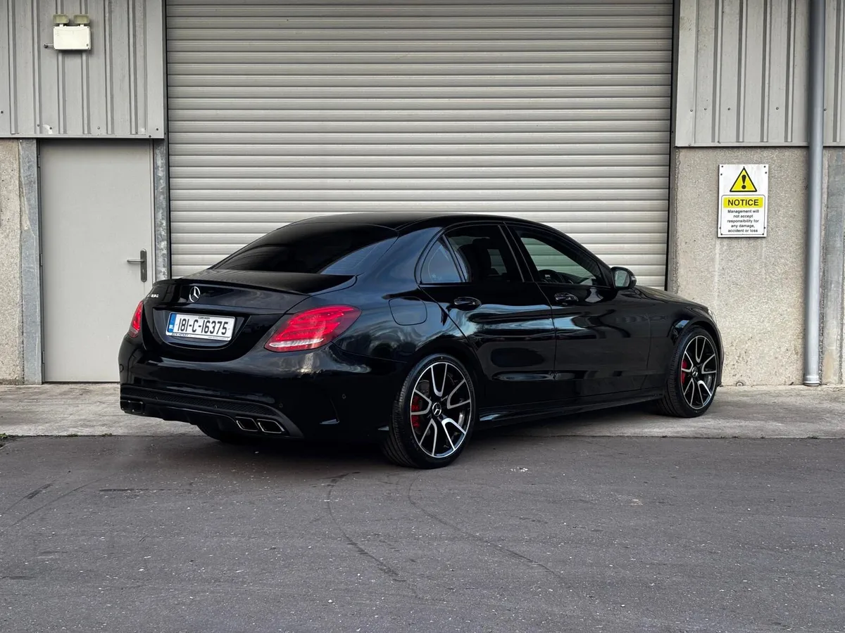 2018 Mercedes-Benz C-Class C220 AMG - Image 4