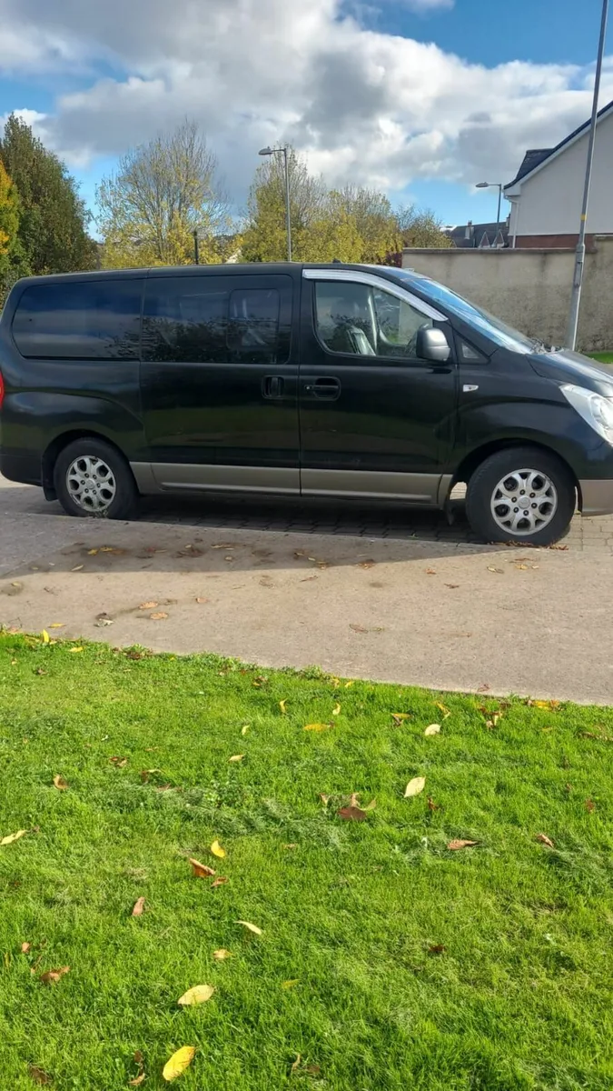 taxi - Image 2