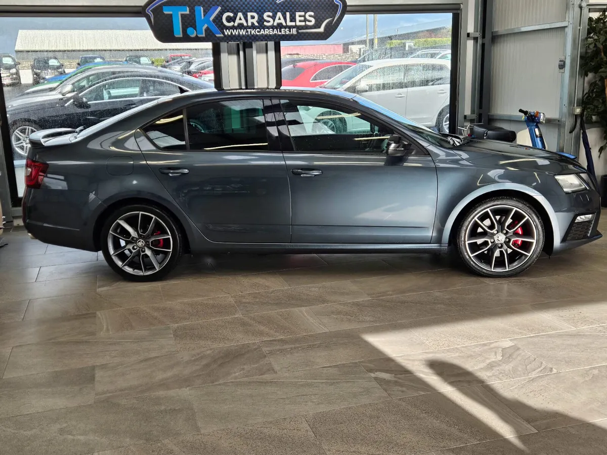 19 SKODA VRS AUTOMATIC - Image 3