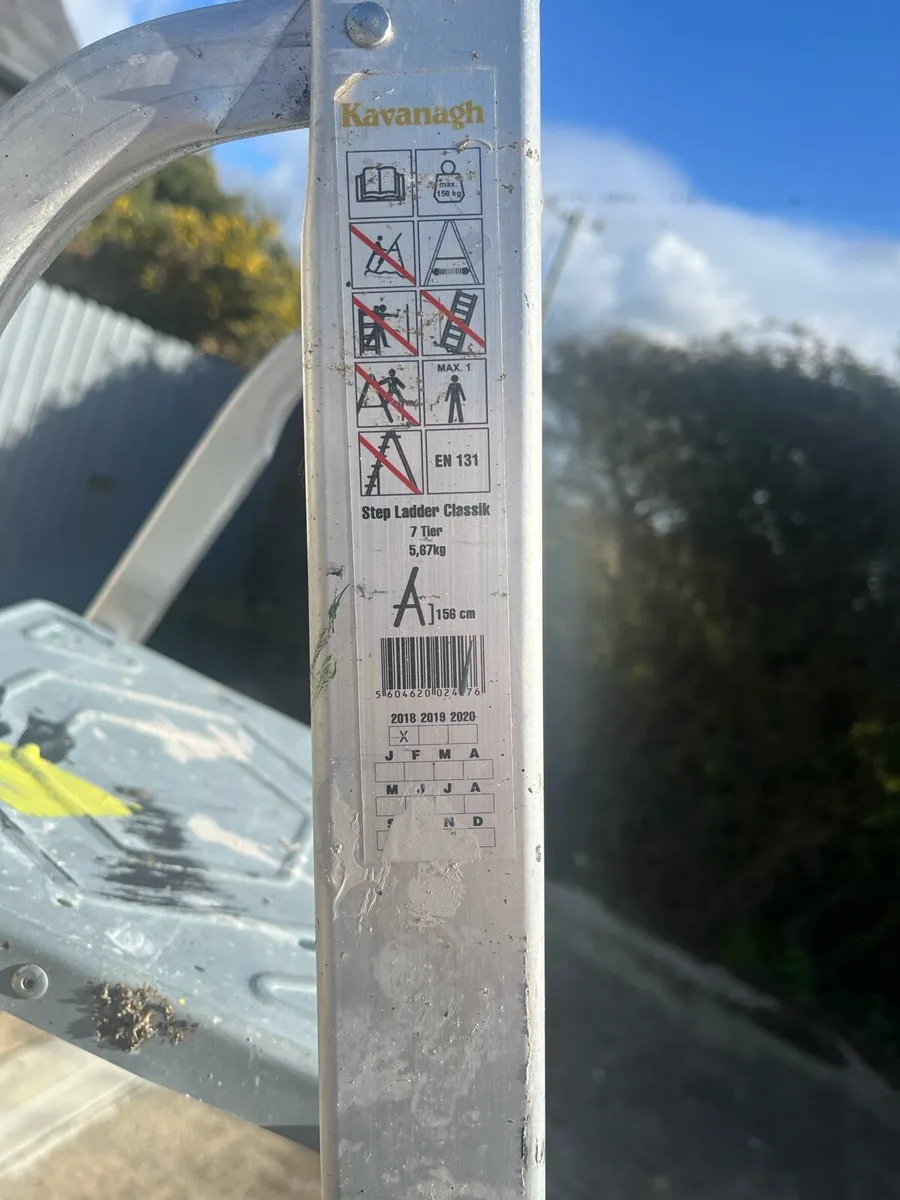 Stepladder 7 Step - Image 3