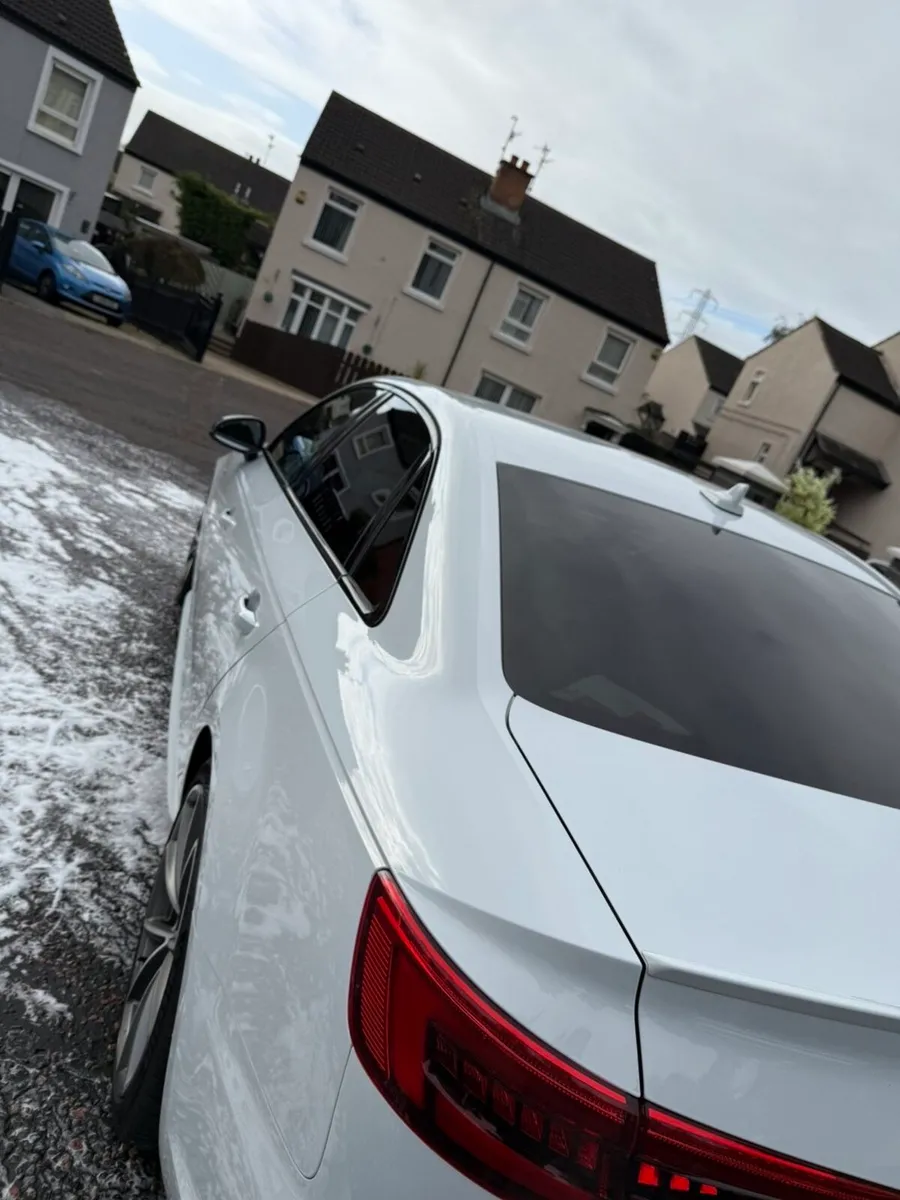 Audi s4 - Image 1