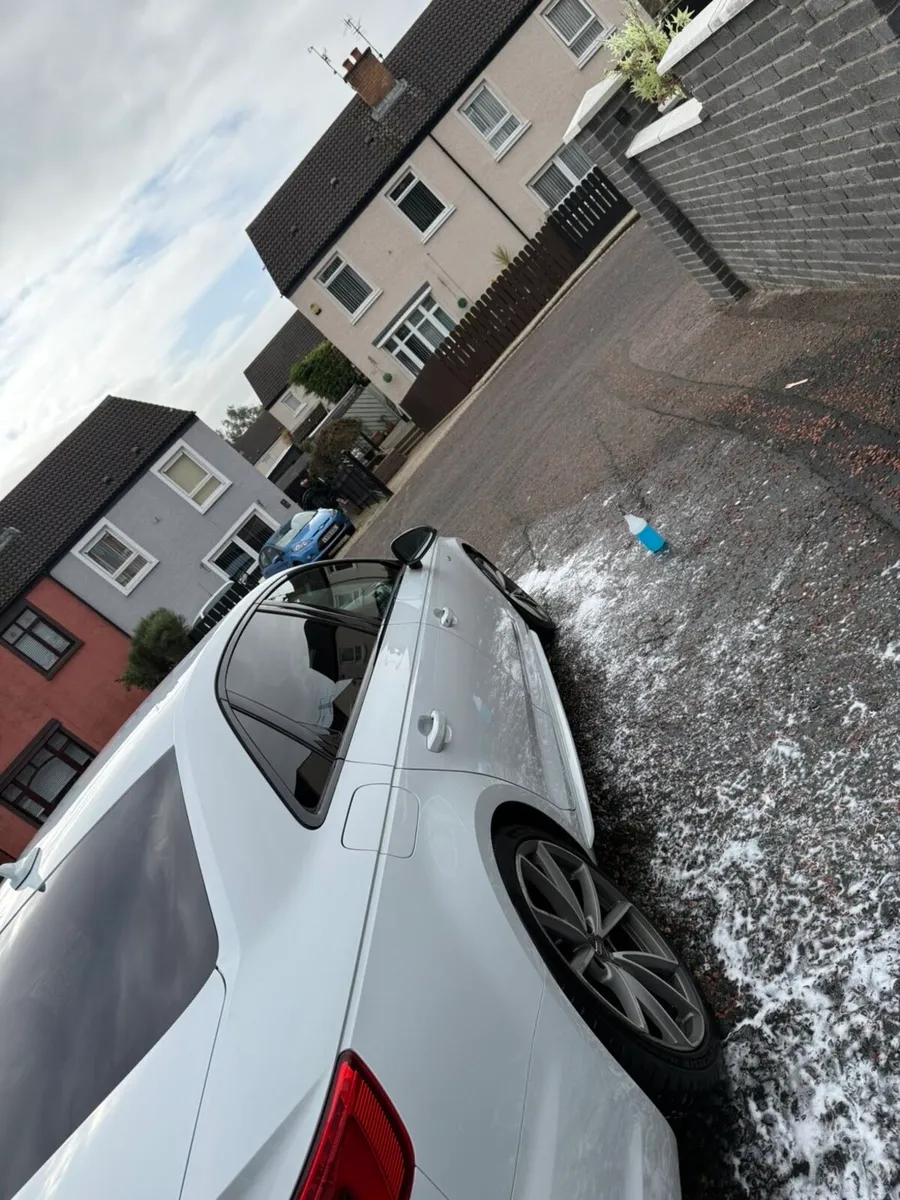 Audi s4 - Image 2