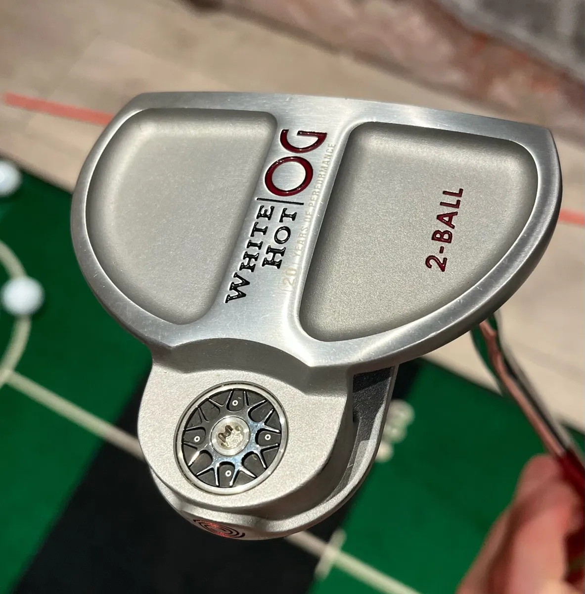 Odyssey White Hot OG 2 ball putter - Image 2