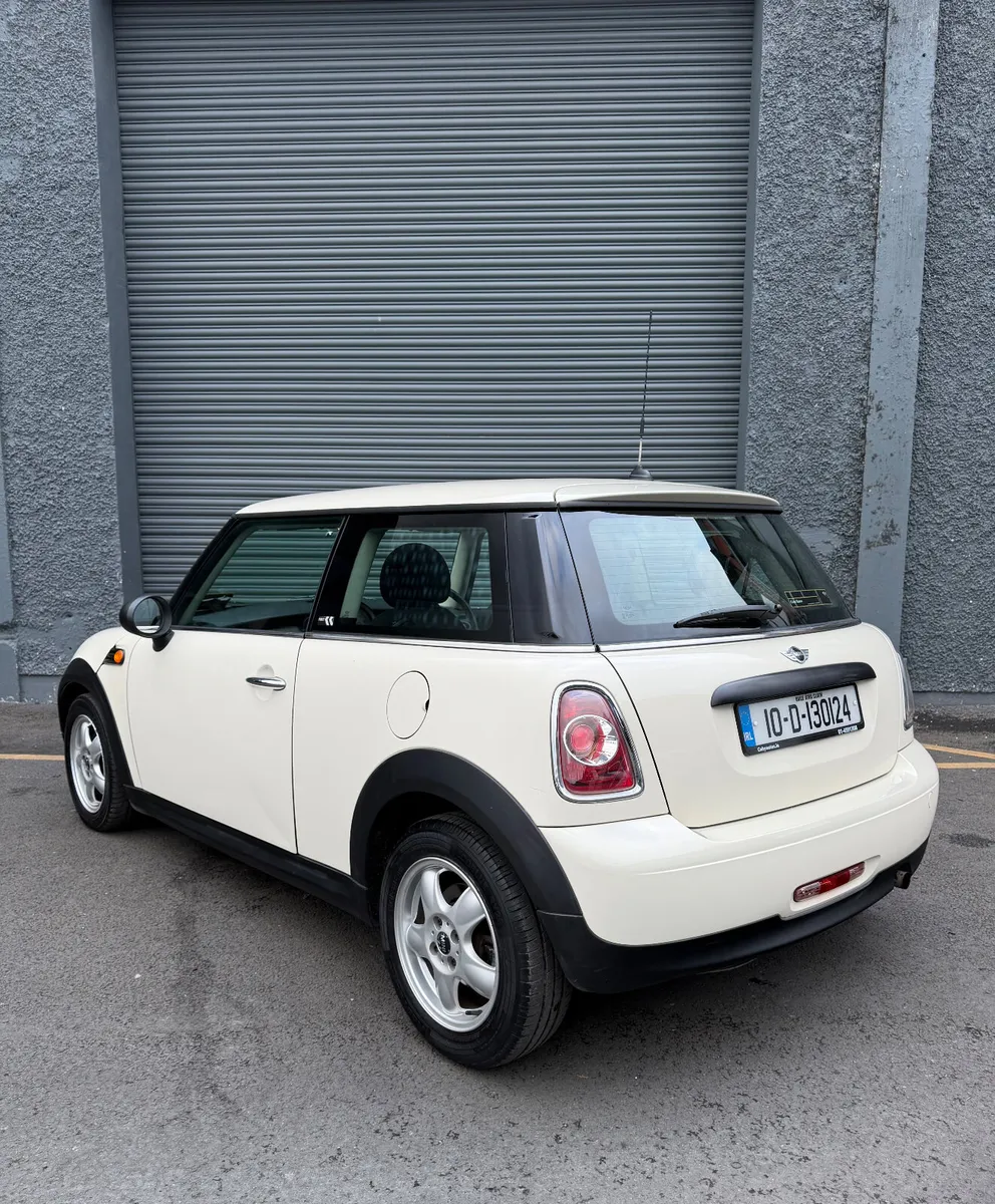 Mini First 2010 - Image 3