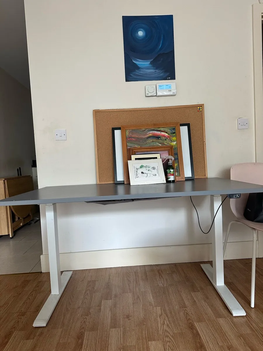 Electric Stand Up desk - Image 3