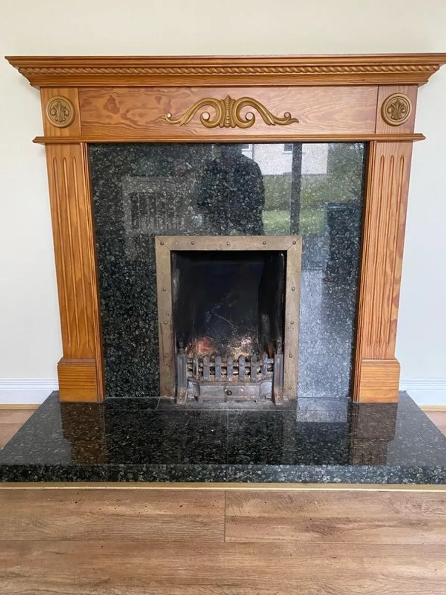 fireplace Hearth and grate - Image 2