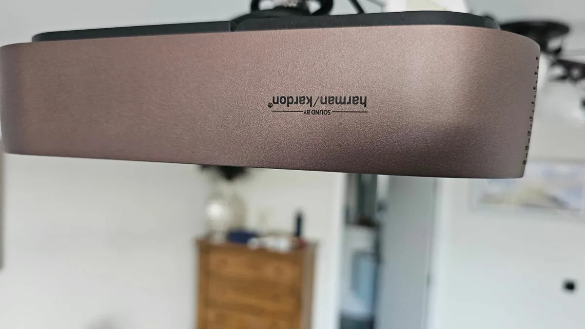 ViewSonic M2 Full HD Smart Portable LED Projector - Image 3