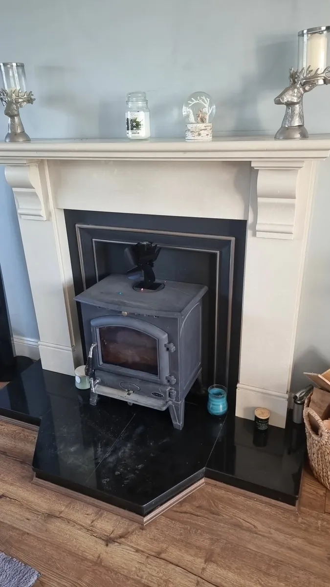 Granite Mantle / Fireplace - Image 3