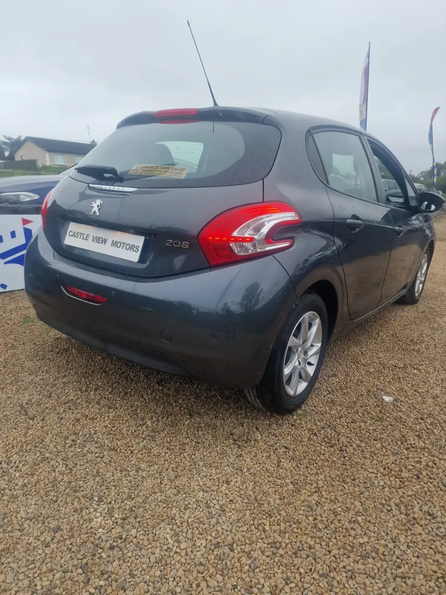 131 PEUGEOT 208 MINT 1.2P NEW NCT €5750 GALWAY - Image 4