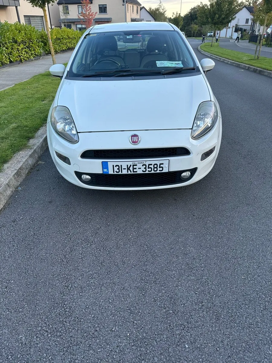 Fiat Punto 1.2L 2013 - Image 2