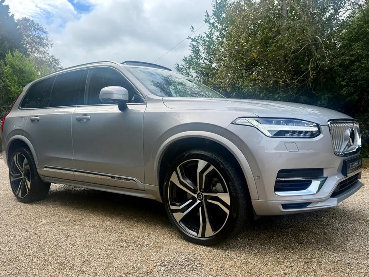 Volvo XC90 ULTIMATE T8 RECHARGE AWD - Image 2