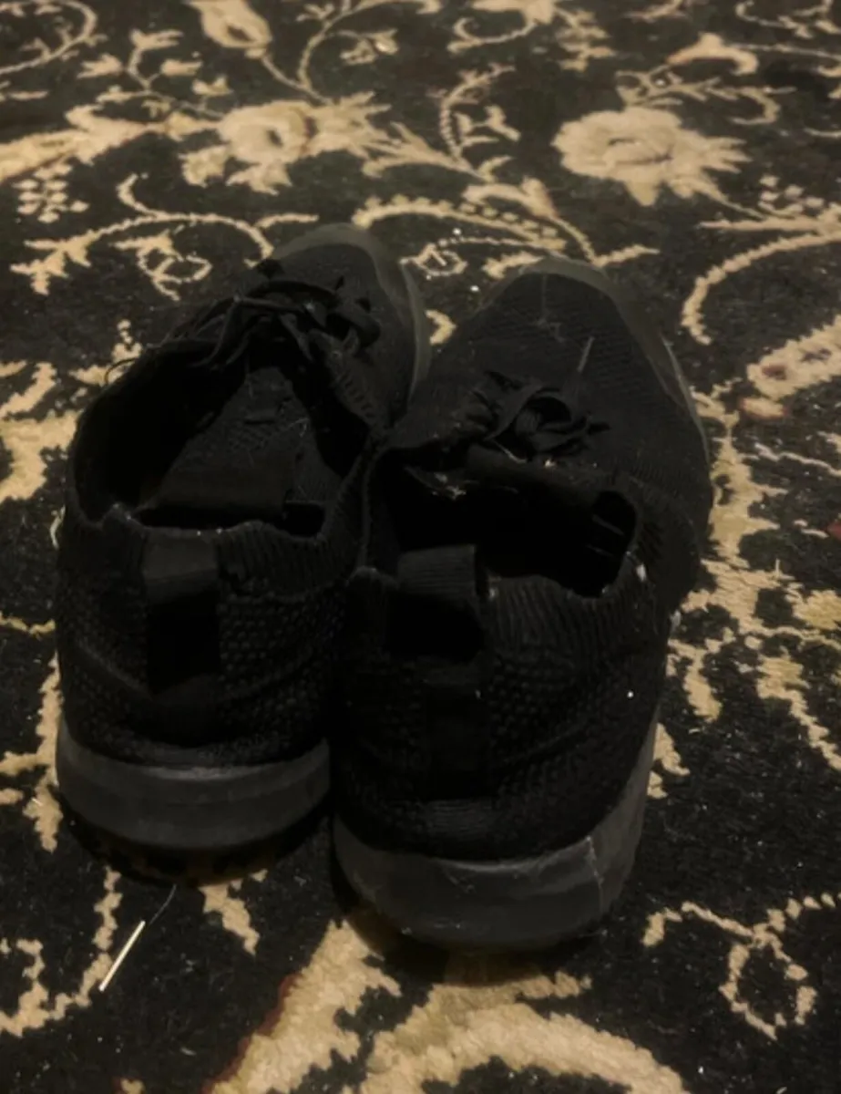 Clark’s kids runners - Image 1