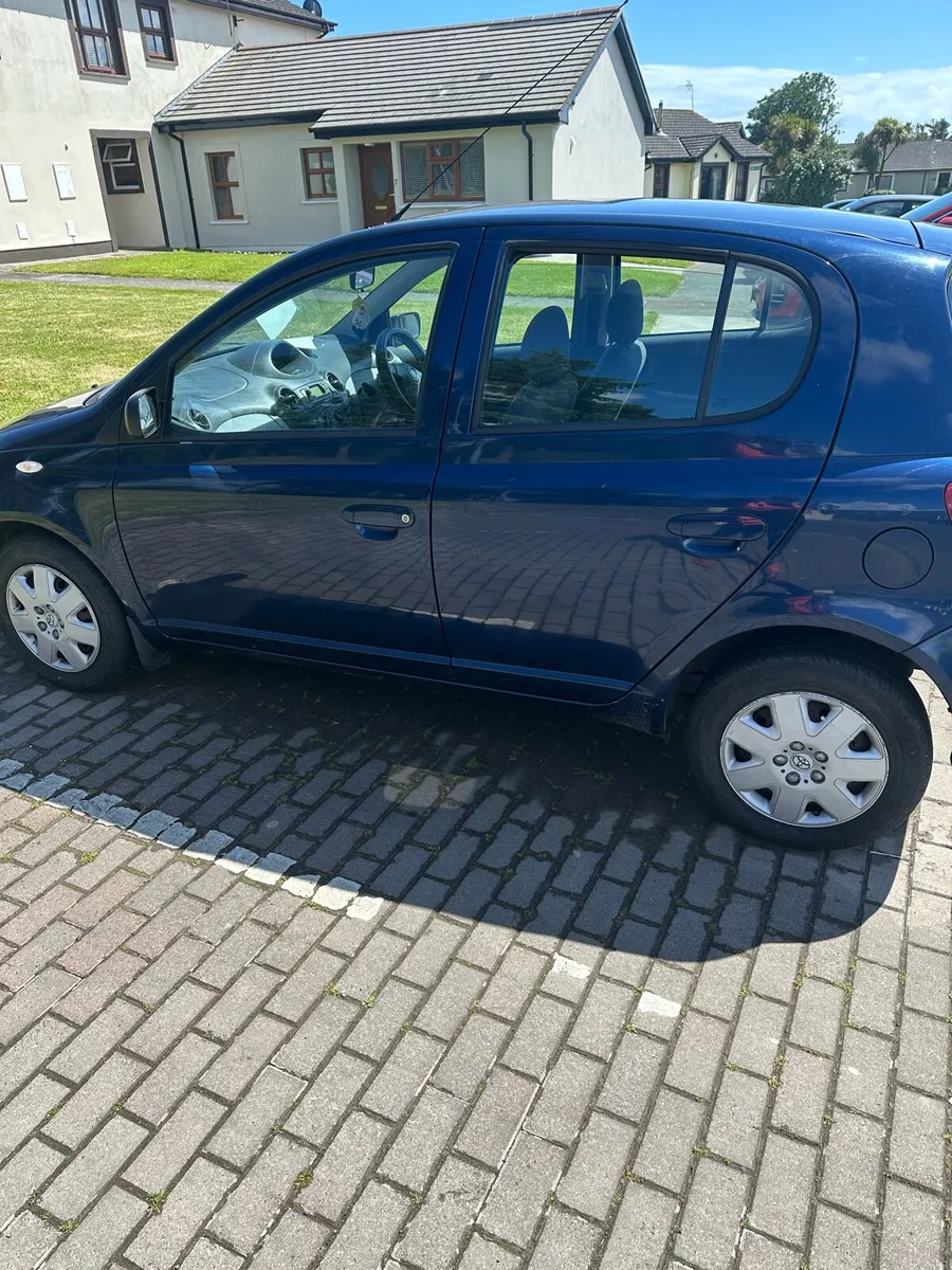 Car - Image 2