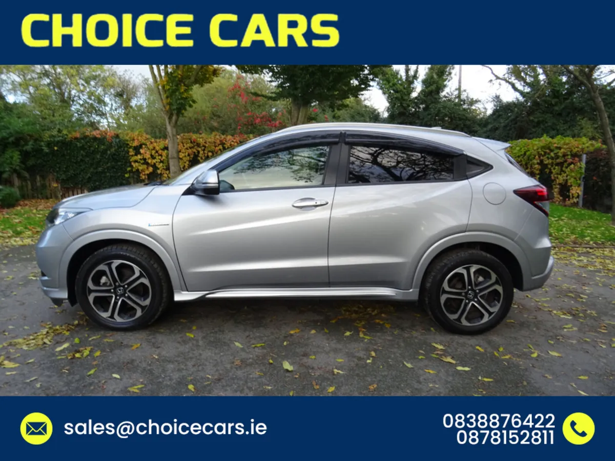 Honda Vezel 1.5 AUTO HYBRID TOP SPEC - Image 3