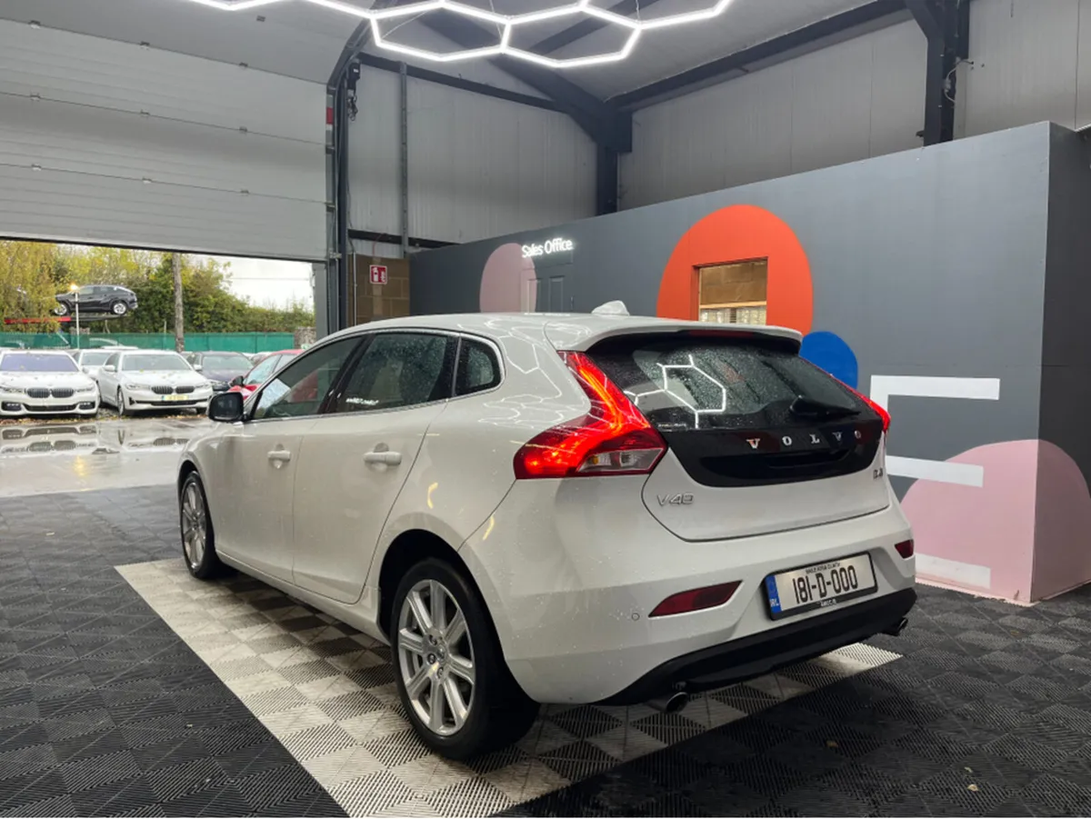 Volvo V40 €17950! 2018 VOLVO V40 2.0 AUTOMATIC D4 - Image 4
