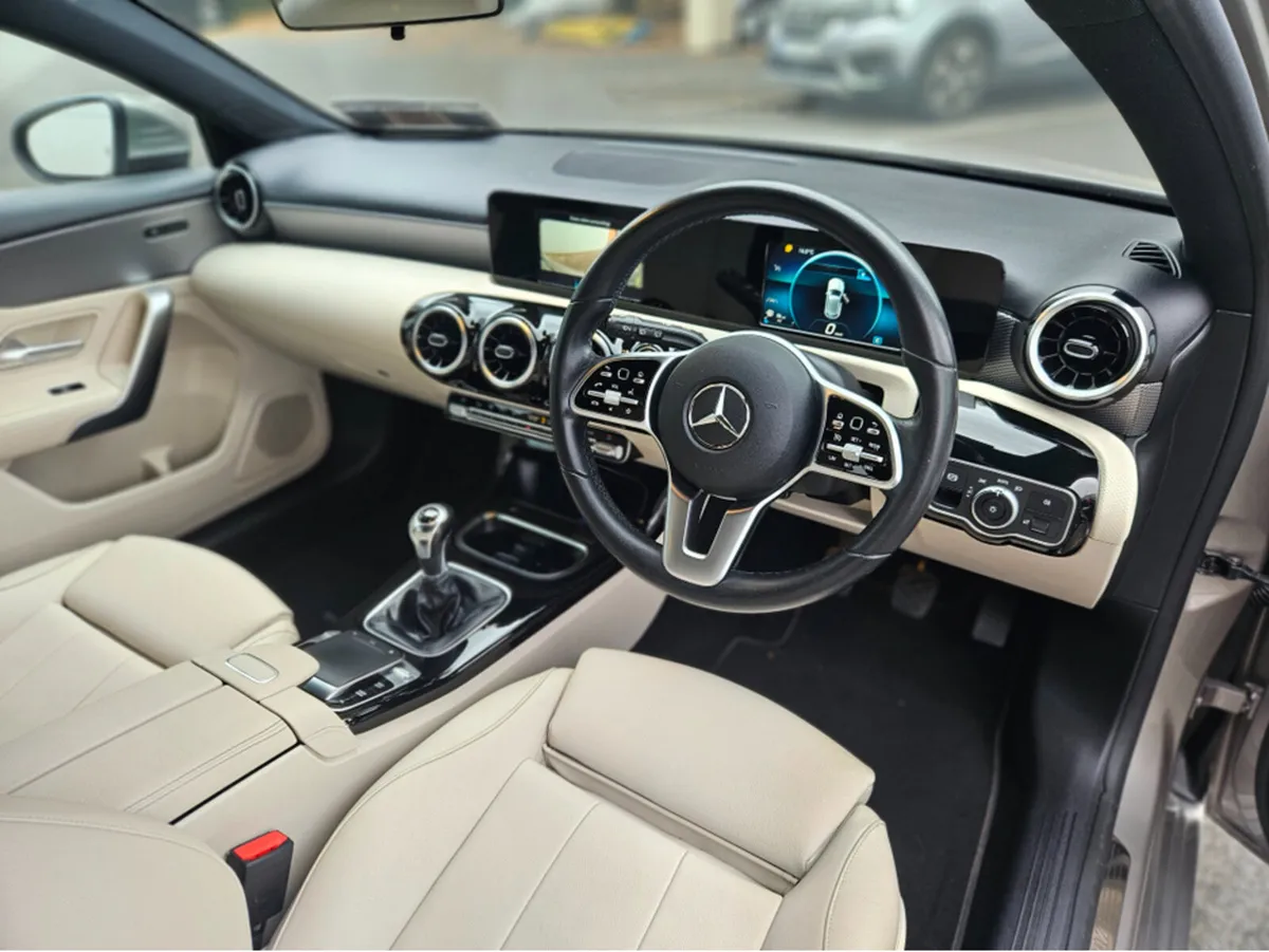 Mercedes-Benz A-Class 160 5DR - Image 3