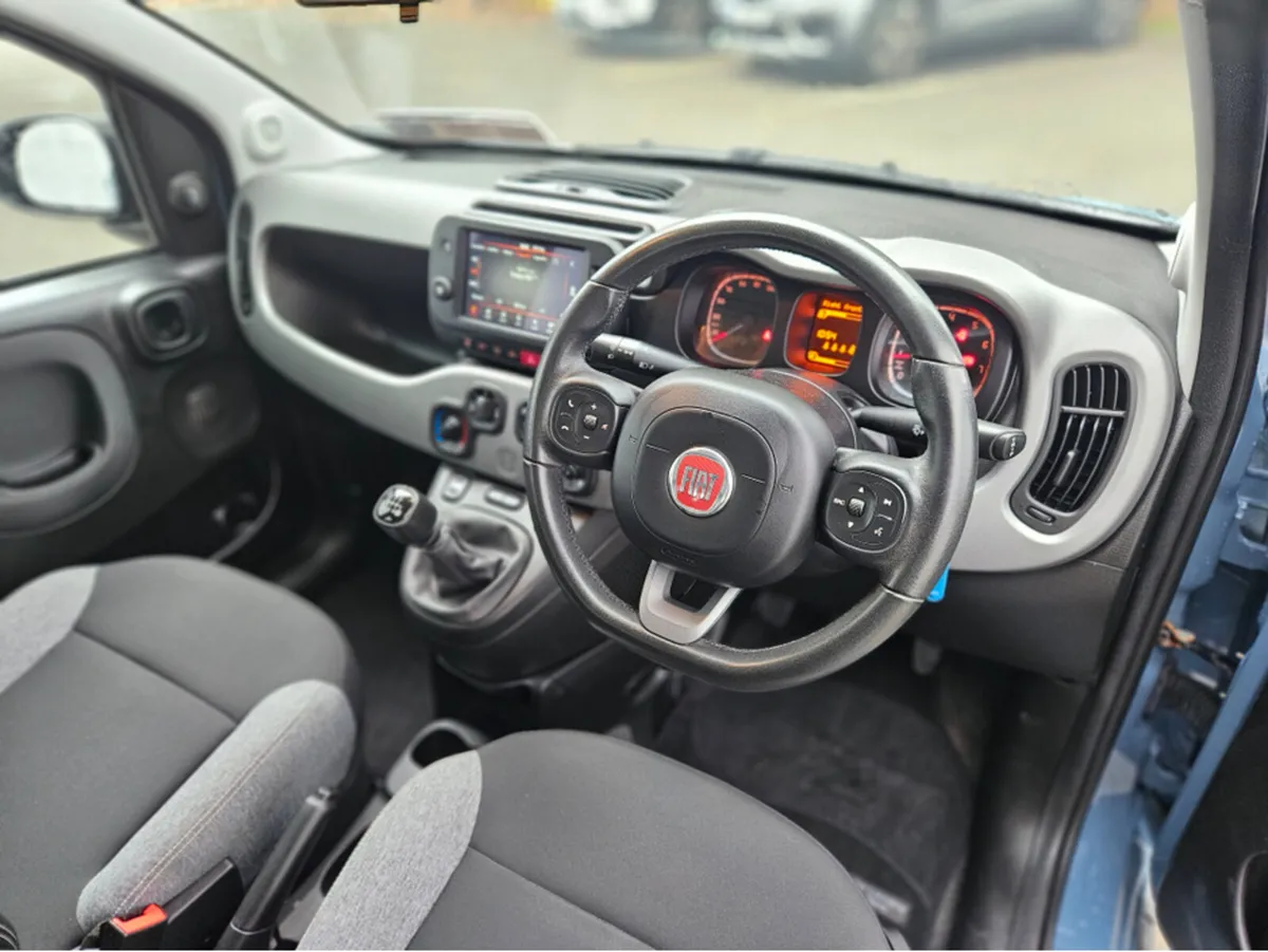 Fiat Panda CITY LIFE 1.0 MHEV 70HP 5DR - Image 3