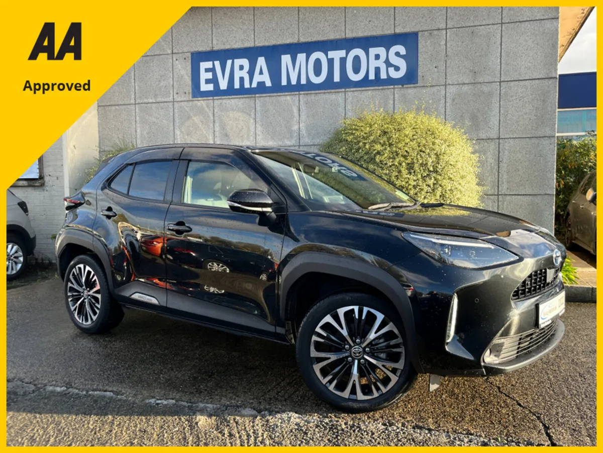 Toyota Yaris Cross Z HYBRID AUTOMATIC 1.5 PETROL / - Image 1
