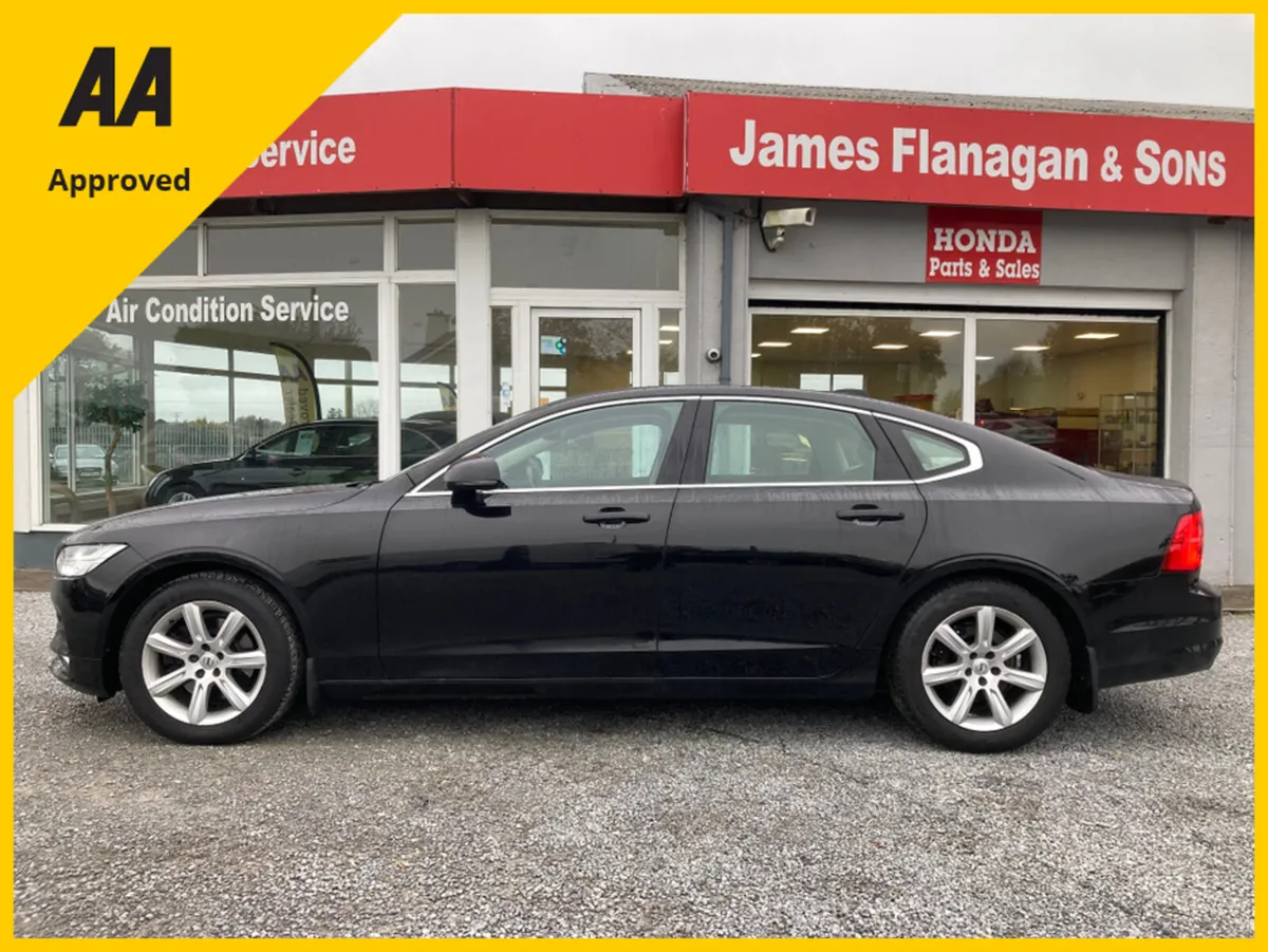 Volvo S90 D4 MOMENTUM GT 4DR AUTO - Image 3