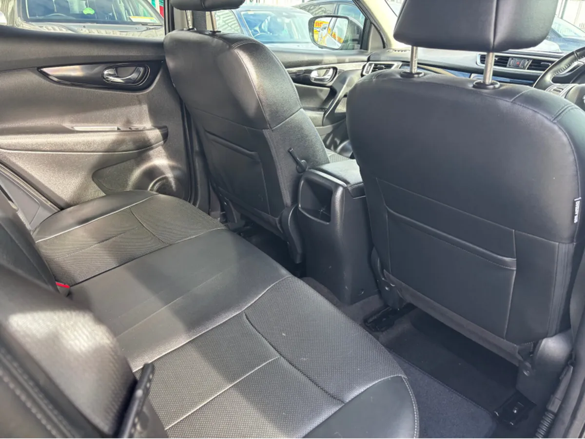 Nissan Qashqai 1.5 SV PREMIUM E6 4DR - Image 3