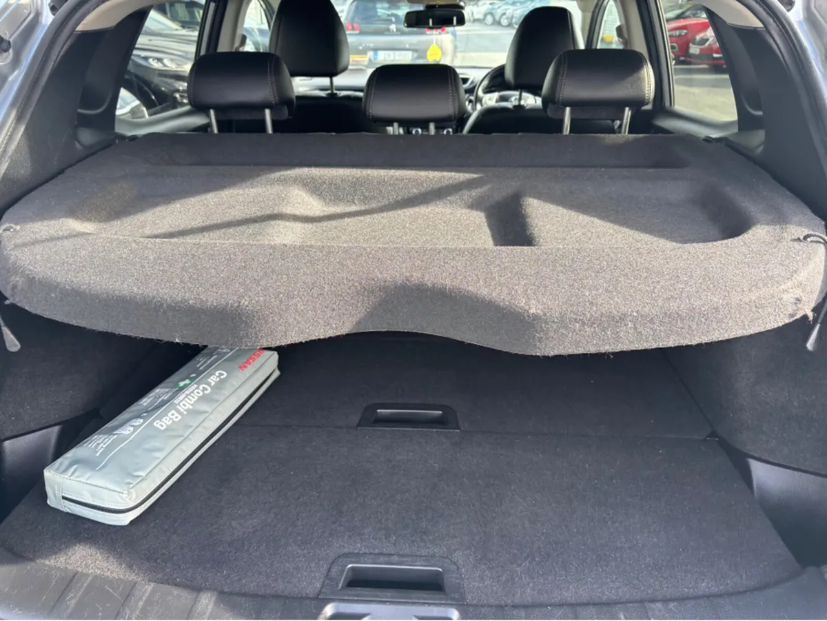 Nissan Qashqai 1.5 SV PREMIUM E6 4DR - Image 4