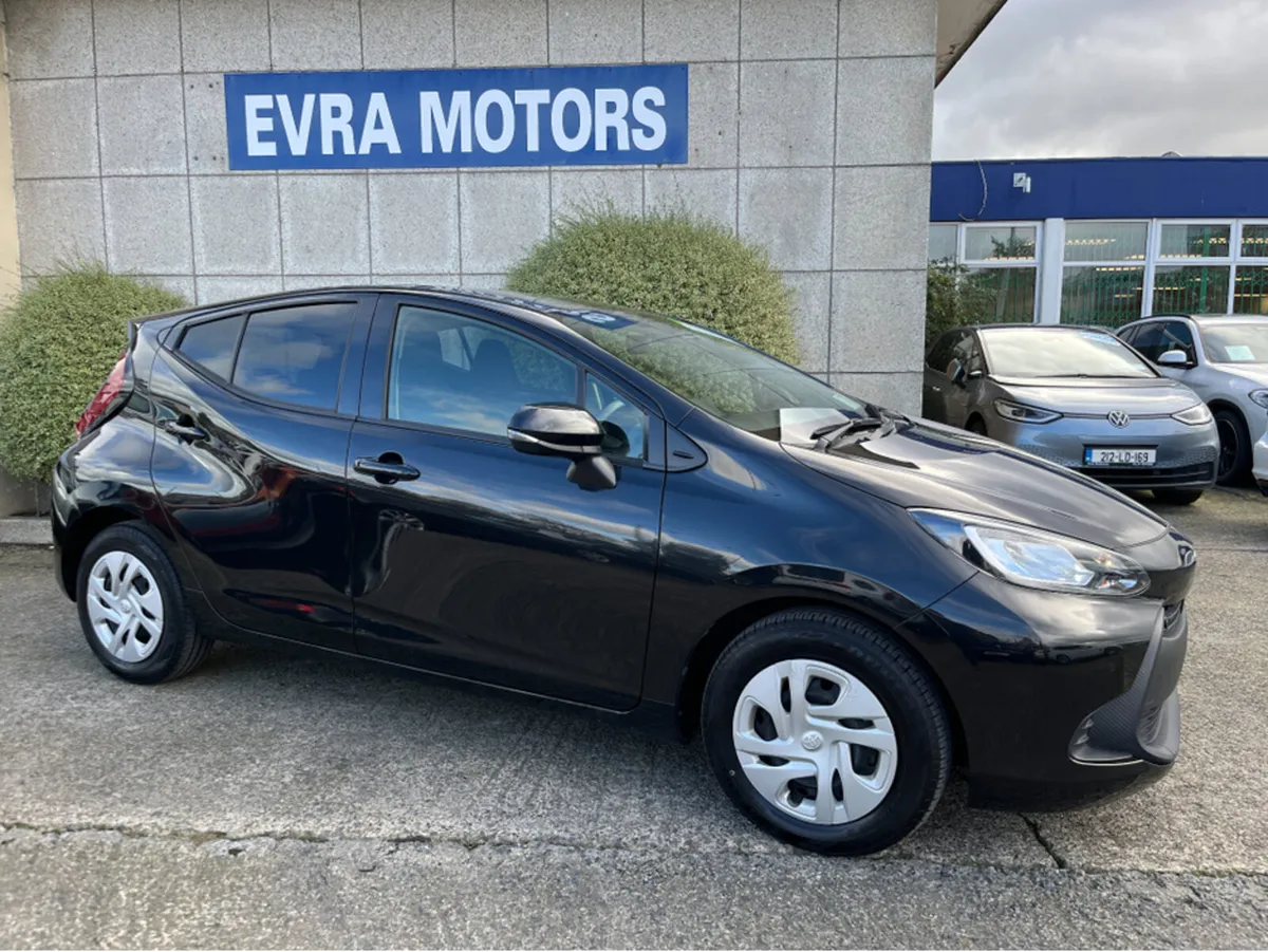 Toyota Aqua AUTOMATIC HYBRID 1.5 PETROL //ADAPTIVE - Image 3