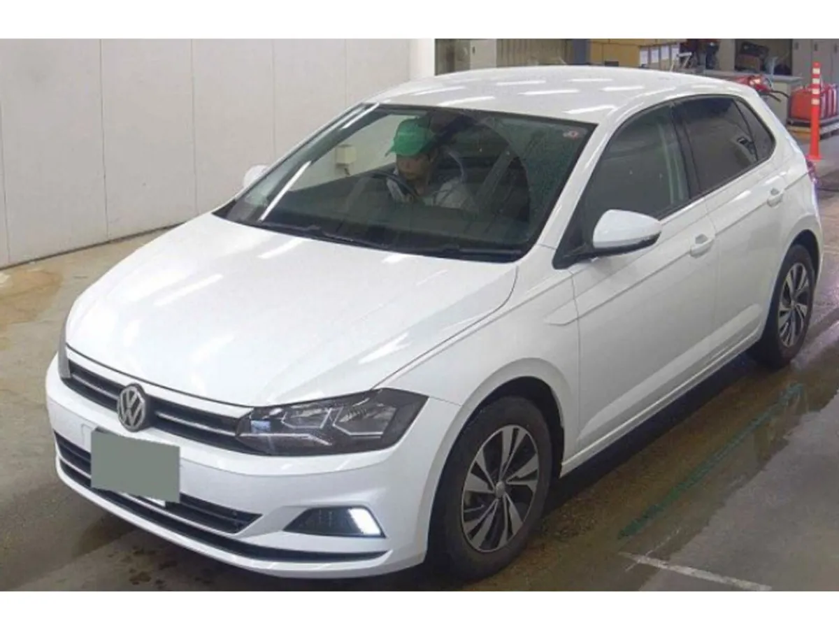 Volkswagen Polo 1.0 Petrol Auto - Image 1