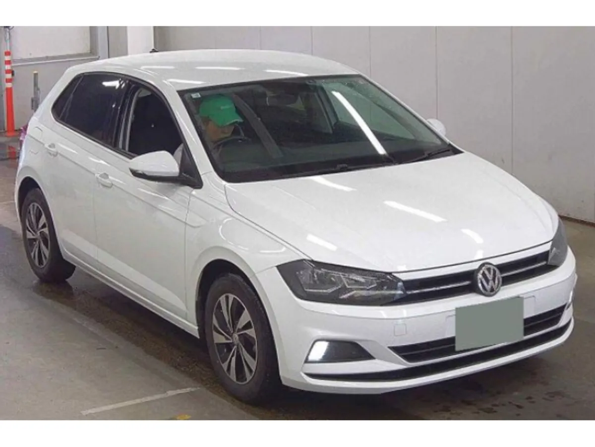 Volkswagen Polo 1.0 Petrol Auto - Image 3