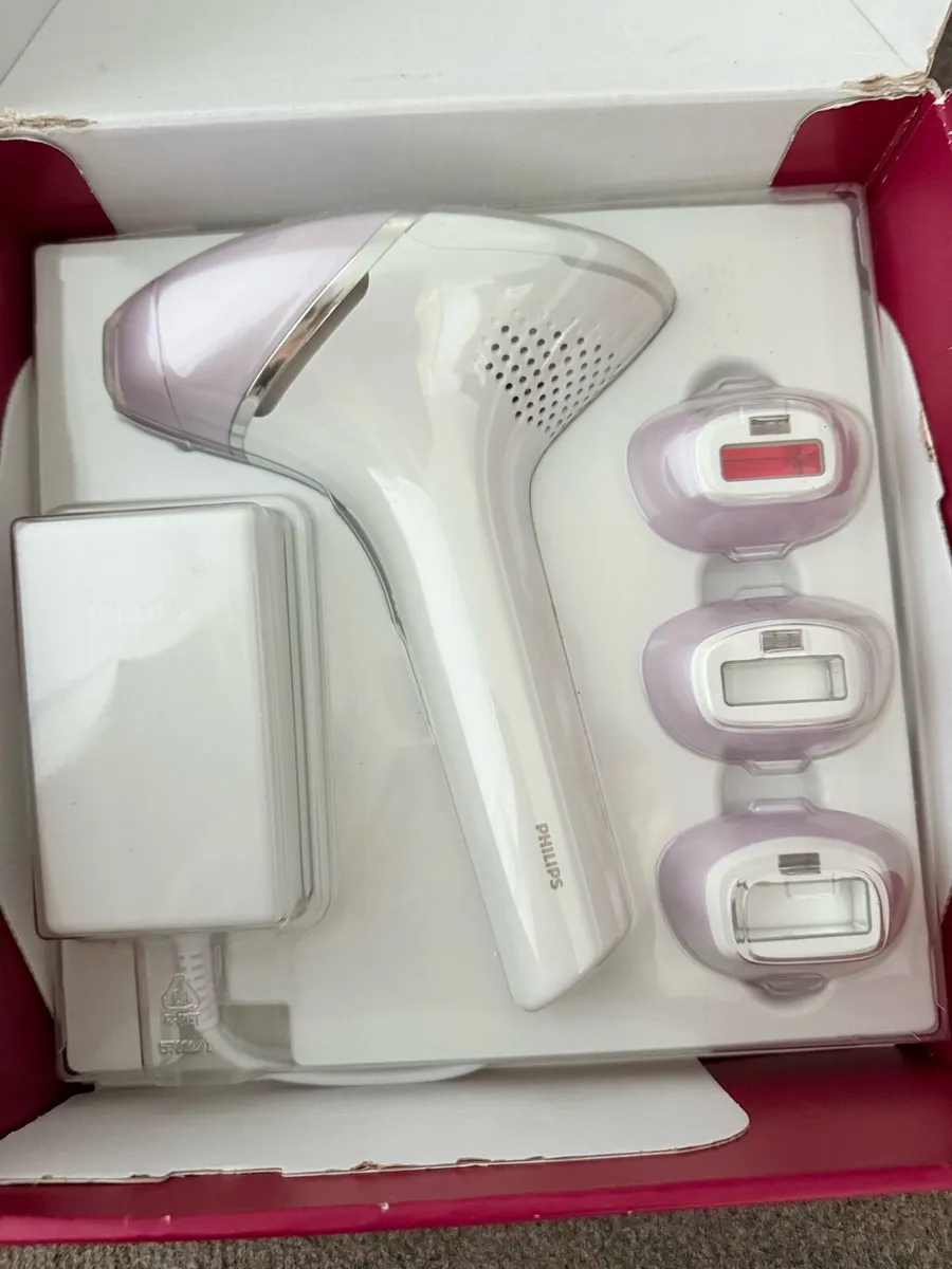 Philips Lumea 8000 Series - Image 1
