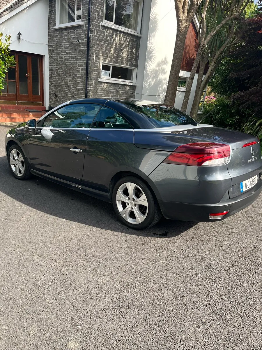 RARE, AFFORDABLE, LOW MILEAGE CABRIOLET - Image 3