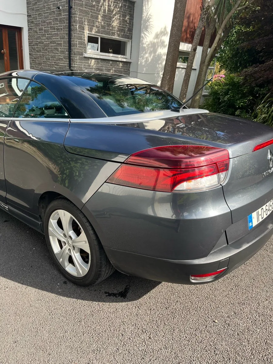 RARE, AFFORDABLE, LOW MILEAGE CABRIOLET - Image 4