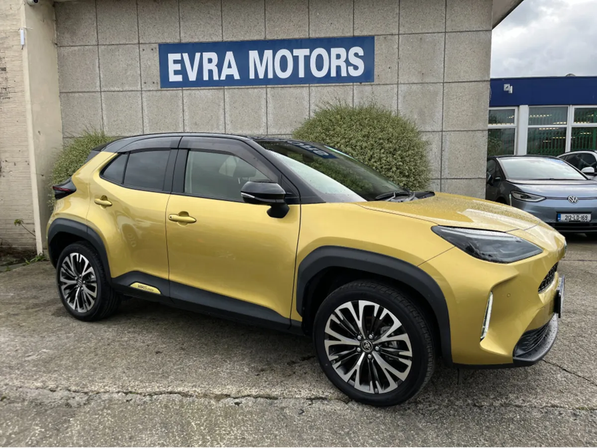 Toyota Yaris Cross Z HYBRID AUTOMATIC 1.5 PETROL / - Image 2