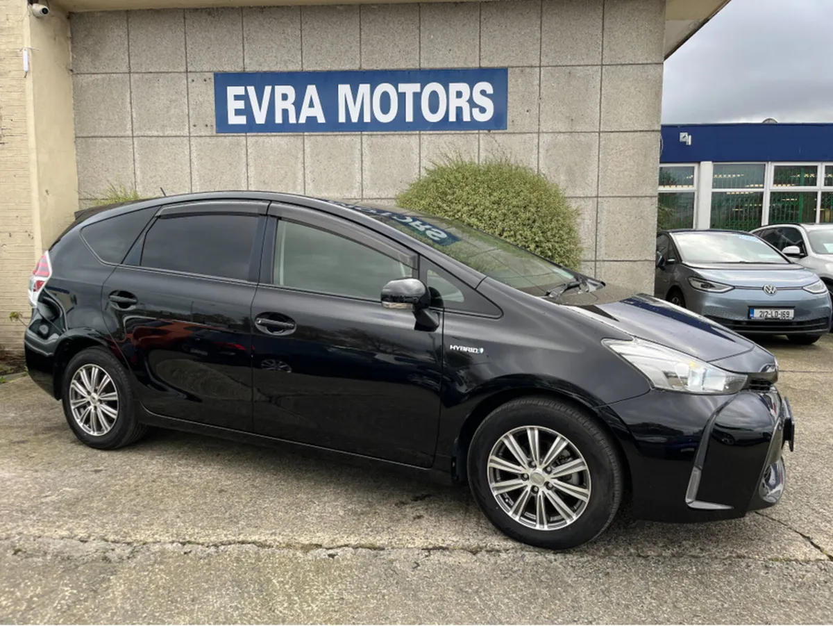 Toyota Prius 7 SEATER AUTOMATIC HYBRID 1.8 PETROL - Image 2