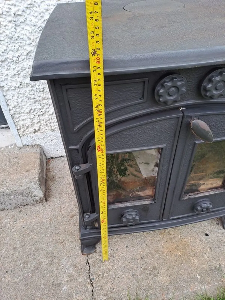 Stove with back boiler - Image 3