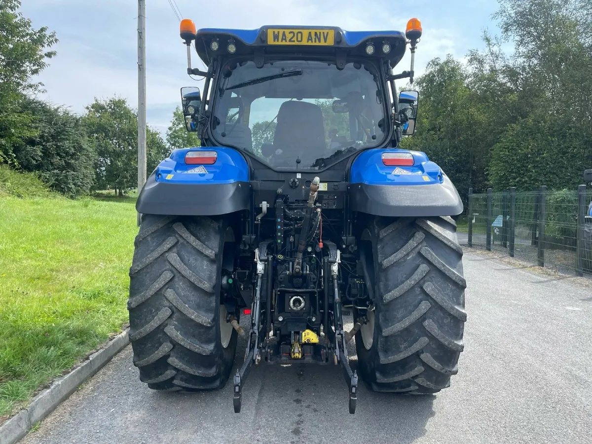 2020 NH T6.175 Dynamic 3200 hrs McMurray tractors - Image 4